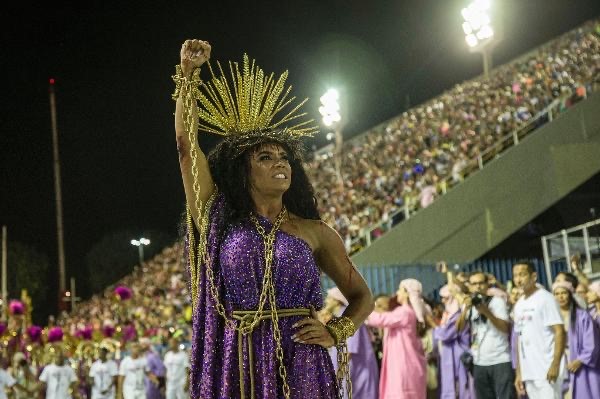 Por que carnaval?
