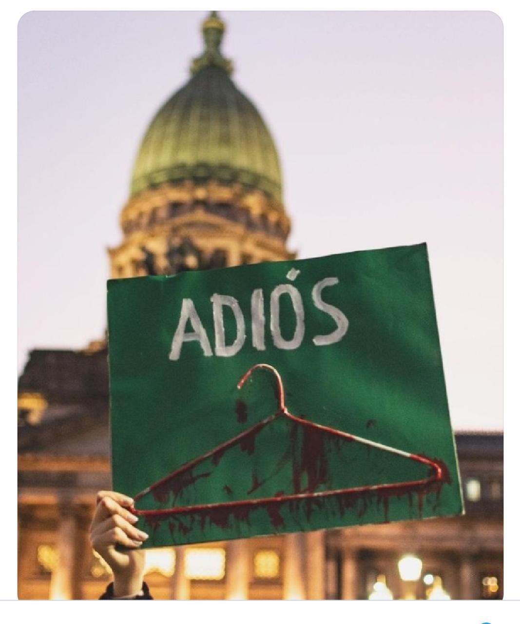 O fim dos cabides ensanguentados (Pelo menos na Argentina)